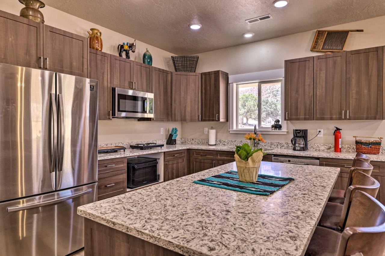 Quiet Kanab Home With Panoramic Views And Porch! Ngoại thất bức ảnh